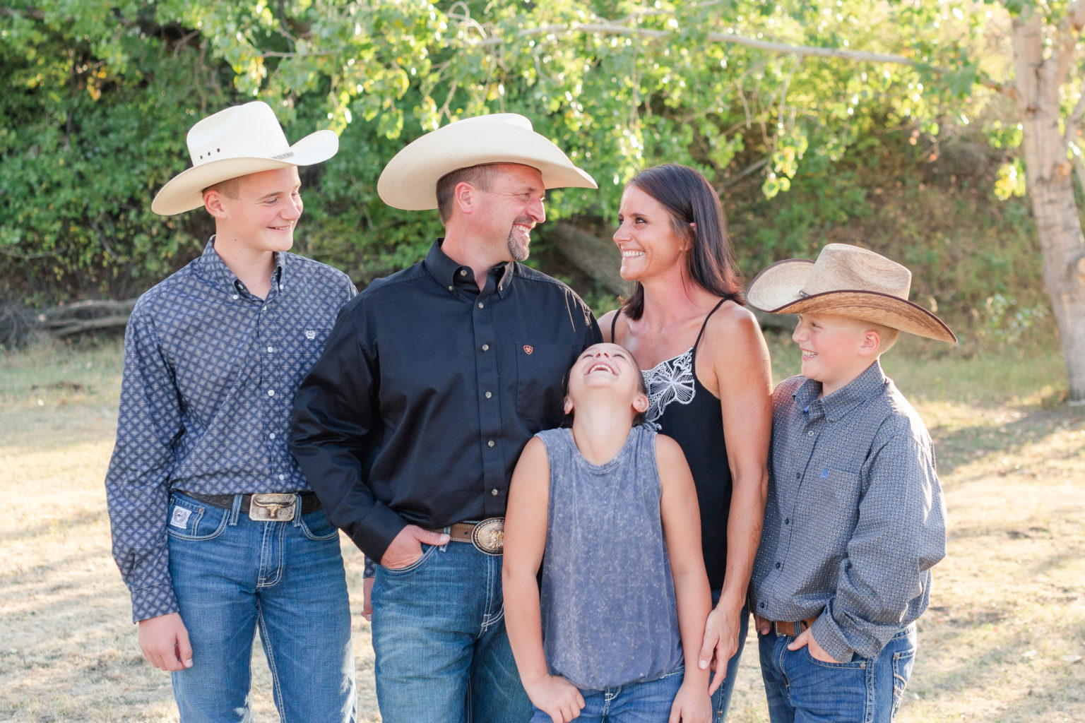 Toavs Family Session | Wolf Point, Montana » chianoconnorphotography.com